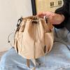 Trendy New Fashion Ins Casual Simple and Lightweight Drawstring Bucket Bag Commuting Versatile Sports Travel Messenger Bag