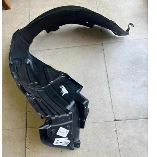 53875-0P010 53876-0P010: Fits Toyota Reiz 2005-09 Front Fender Liner