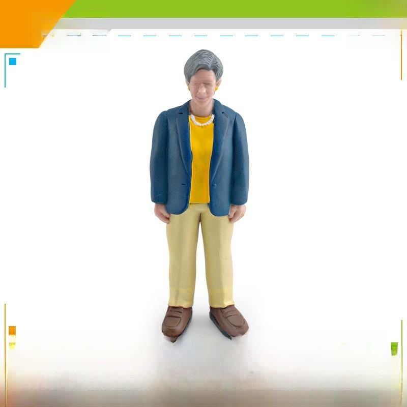 White Family Pvc Figurine Set With Static Family Members For Home Decor And Collection