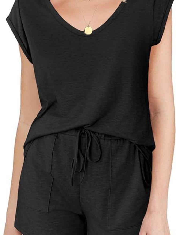 

Women s Casual V-Neck Short Sleeve T-Shirt with High Waist Wide Leg Shorts Set in Multiple Colors S чорний