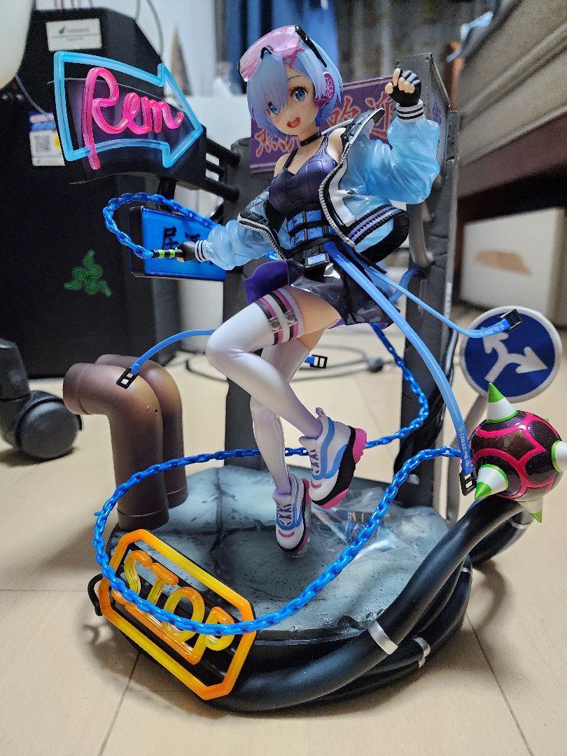 

[USED] Re:Zero Rem Neon City ver.