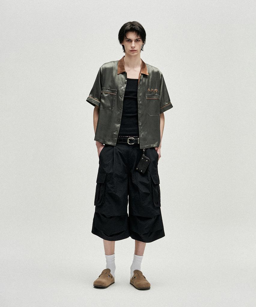 NOT4NERD Knee Tuck Parachute Cargo Bermuda Shorts - Black