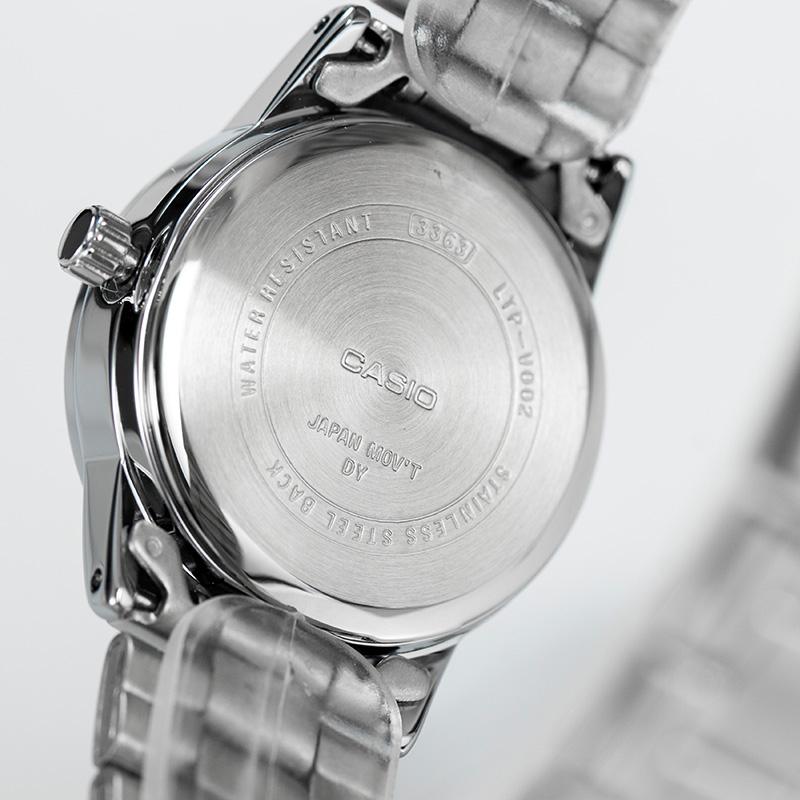 Casio STANDARD Series Simple Business Casual Versatile Small Dial Date Display Waterproof Quartz Movement Stainless Steel Strap Japanese LTP-V002D-7B3