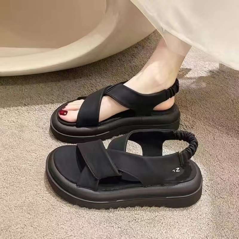 Fairy Wind Sandals Female Summer 2025 New Thick-soled Pregnant Women Large Size Casual Soft-soled Comfortable College Wind Cool Slippers