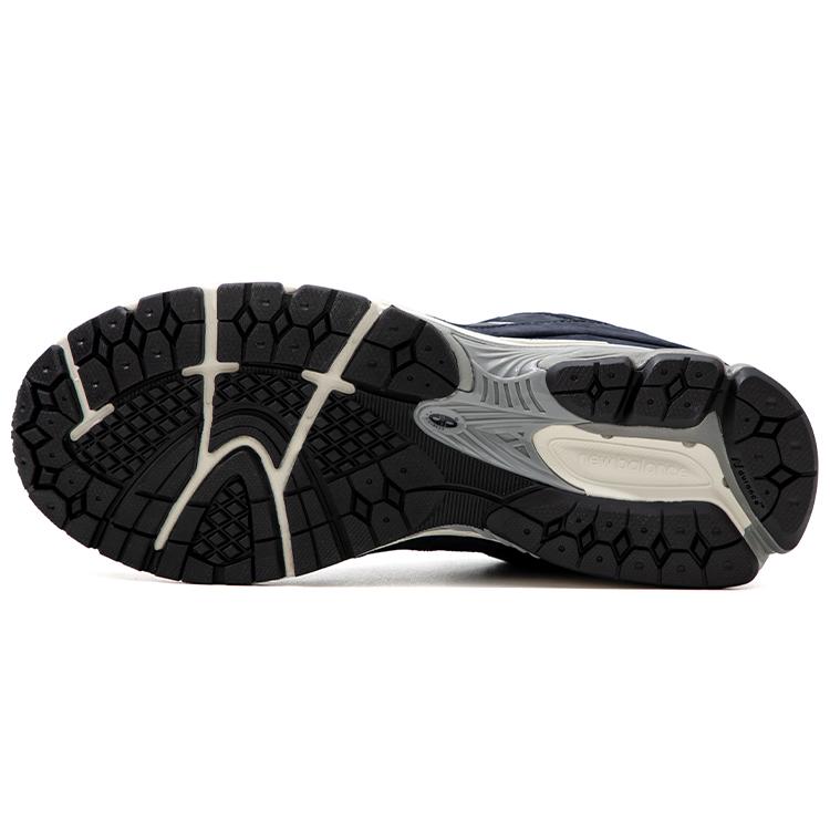 new New Balance 2002R Dark Navy