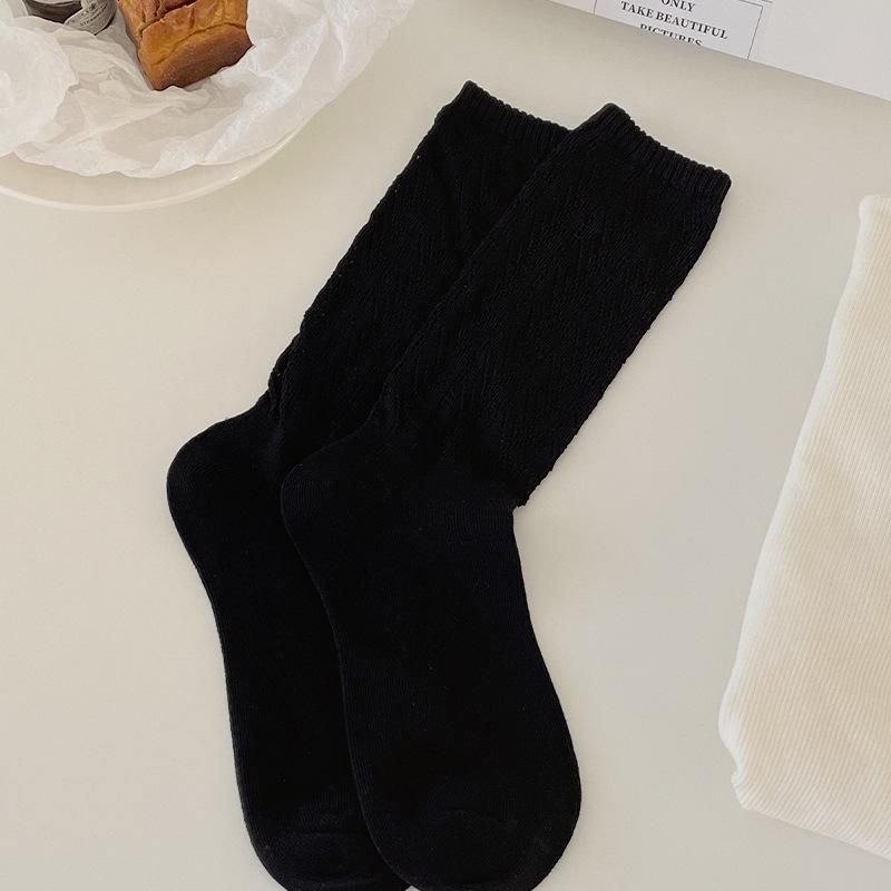 

Trendy Brand Diamond-Shaped Lattice Small Fragrance Style Show Hollow Splicing Small Mesh Versatile Mid-Leg Socks Stack Socks Autumn One size fits all чорний
