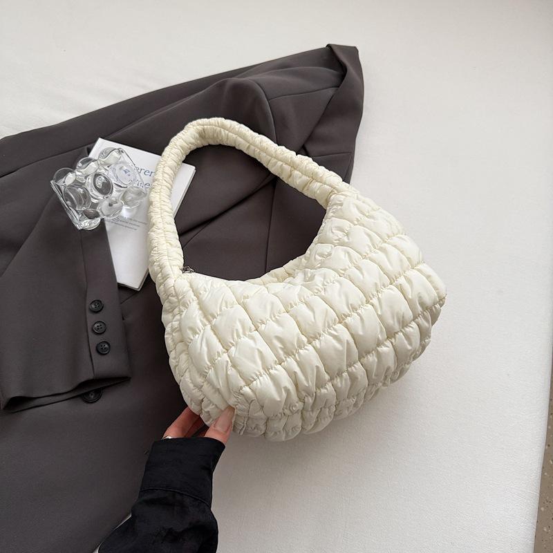 Cloud pleated bag women's summer new fashionable large-capacity bubble cloud bag literary shoulder bag