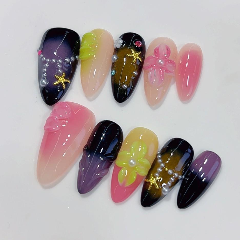 Elegant Handmade Wearable French Manicure Nail Tips Extra Small