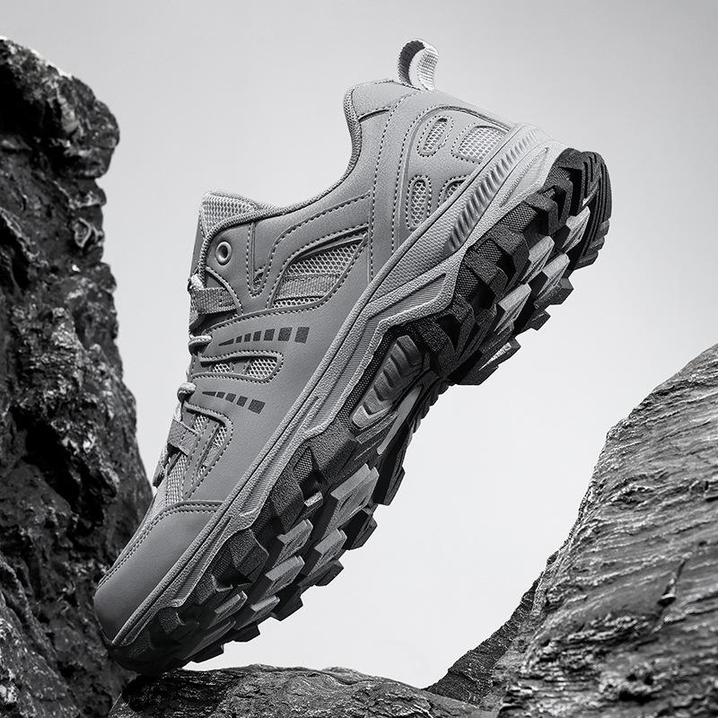Men Women Sneakers Fashion New WearResistant Hiking Shoes Hunting wear resistant fashionable Sneaker Skid Rock Climbing Women6