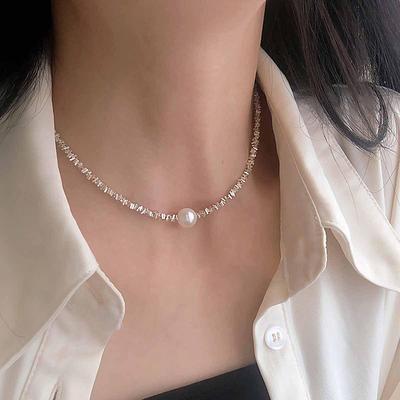 Elegant Sterling Silver Pearl Women's Clavicle Necklace - Trendy and Versatile Design.