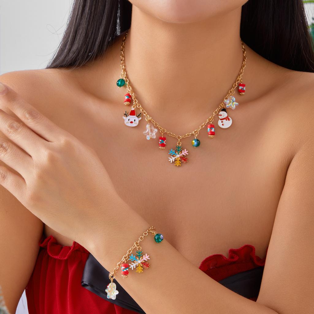 Exquisite Christmas Deer Snowman Necklace Bracelet Set For Women Xmas Tree Santa Claus Sock Box Bell Jewelry Party Festival Gift