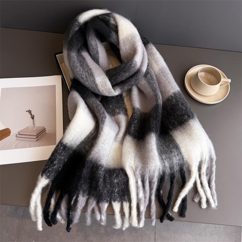 Design  Luxury Plaid Scarf Winter Warm Cashmere Women Long Pashmina Foulard Female Scarves Lady Tassel Shawl Wraps