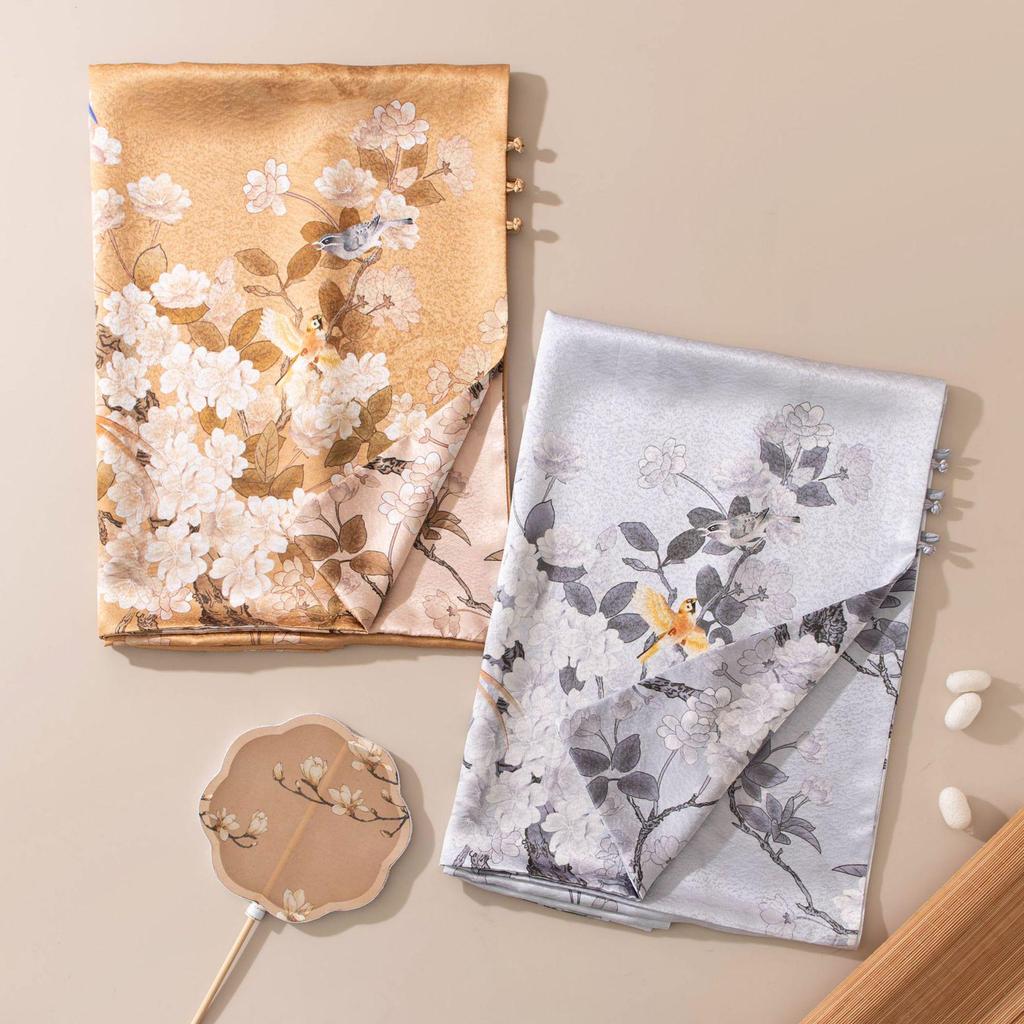 Mulberry Silk Snowflake Scarf: Gift Boxed Qipao Shawl