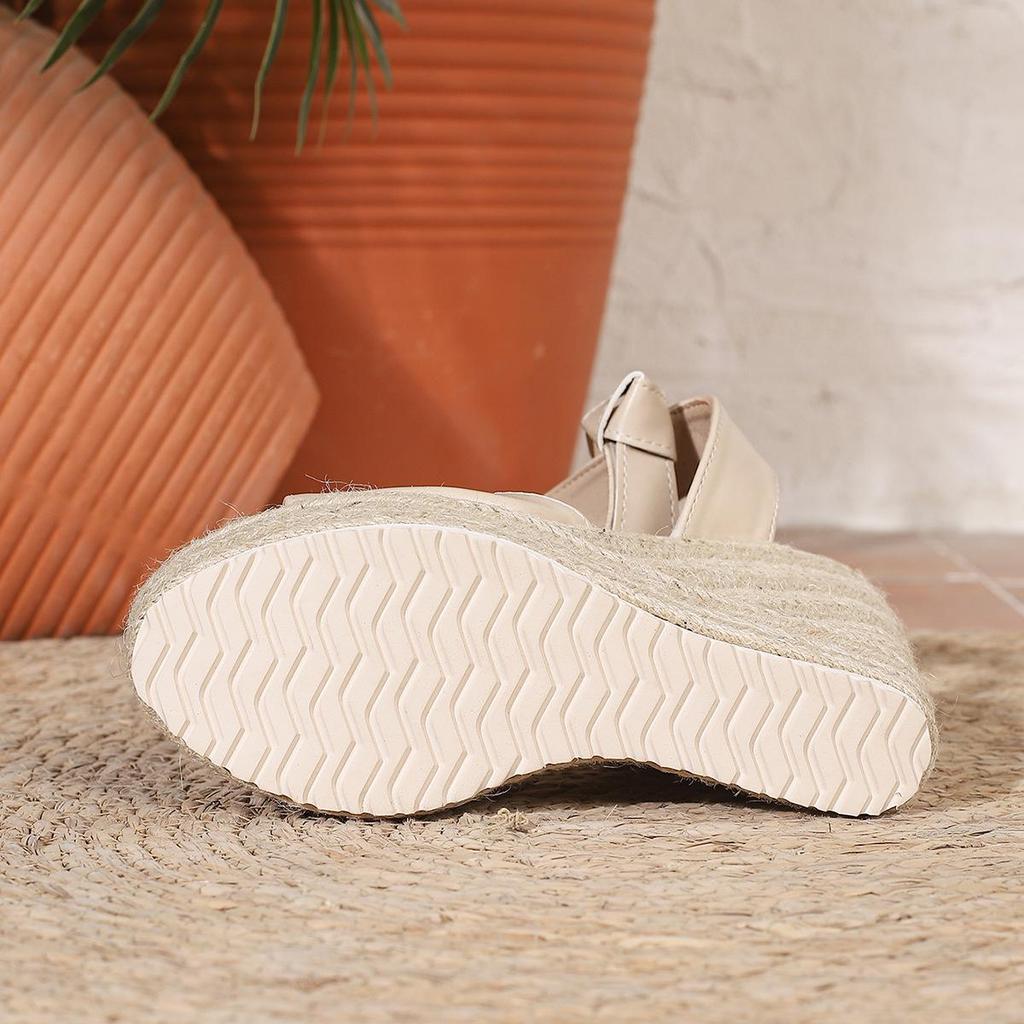 Damen Mode 2026 Schnür-Wasserdichte Plateau-Keilabsatz-Sandalen - Große Größe Europäischer & Amerikanischer Römischer Stil.