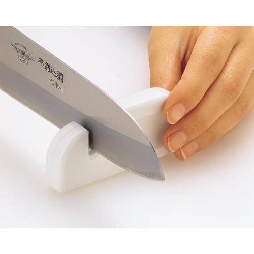 Pearl Metal Ceramic Mini Sharpener C-3524