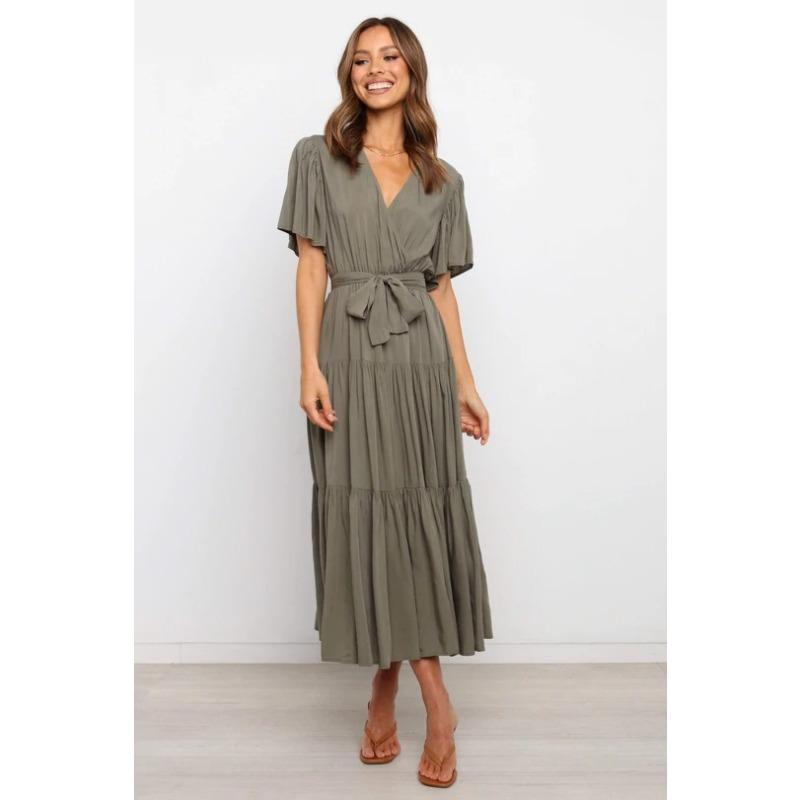 New v-neck commuter solid color short-sleeved waist dress, bohemian dress
