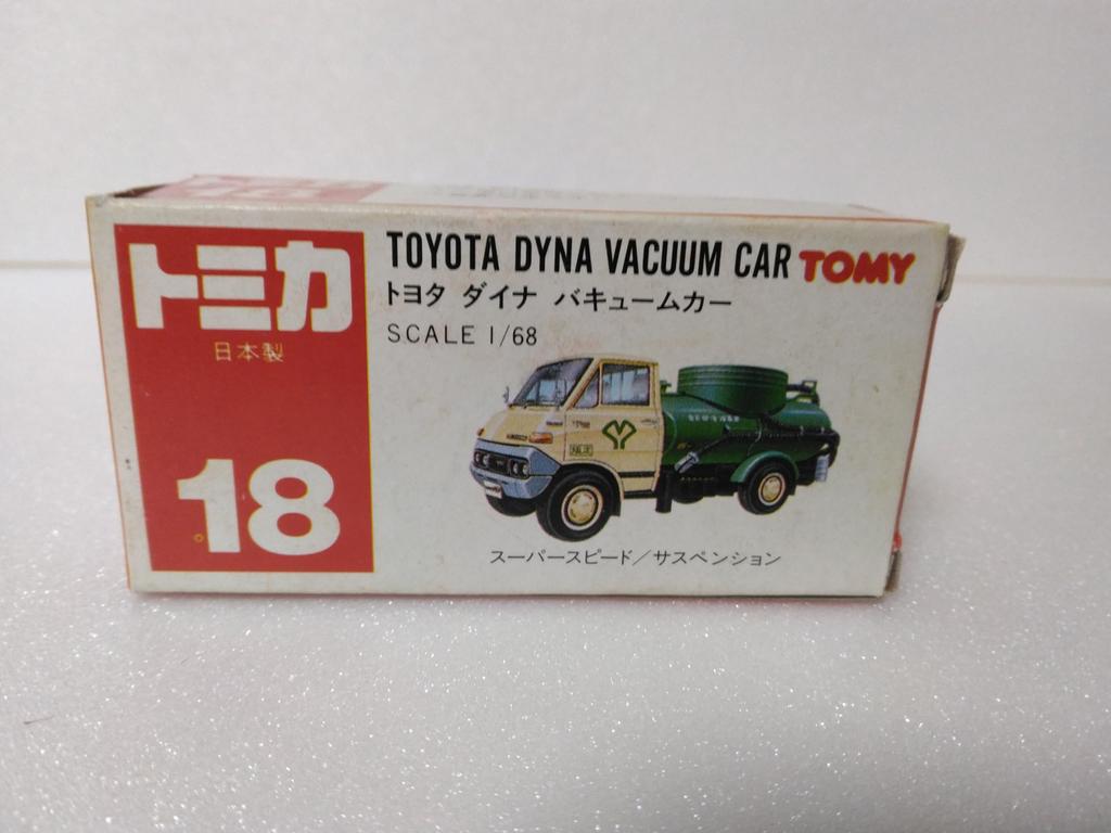 Tomica č. 18 Toyota Dyna Vakuový vůz 168 měřítko, vyrobeno v Japonsku