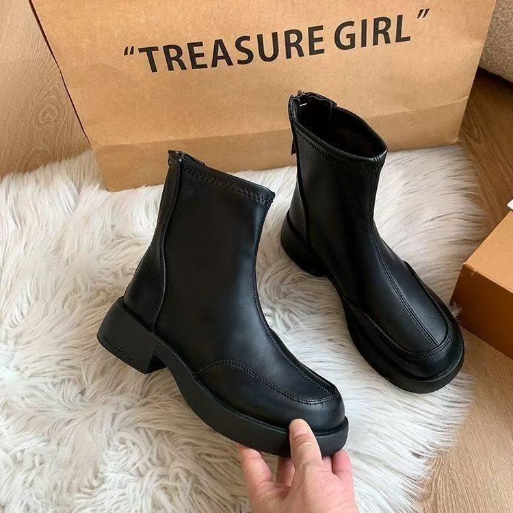 Thick soled elastic boots for women in winter  thick cotton soft leather short boots 2025 new British style retro boots