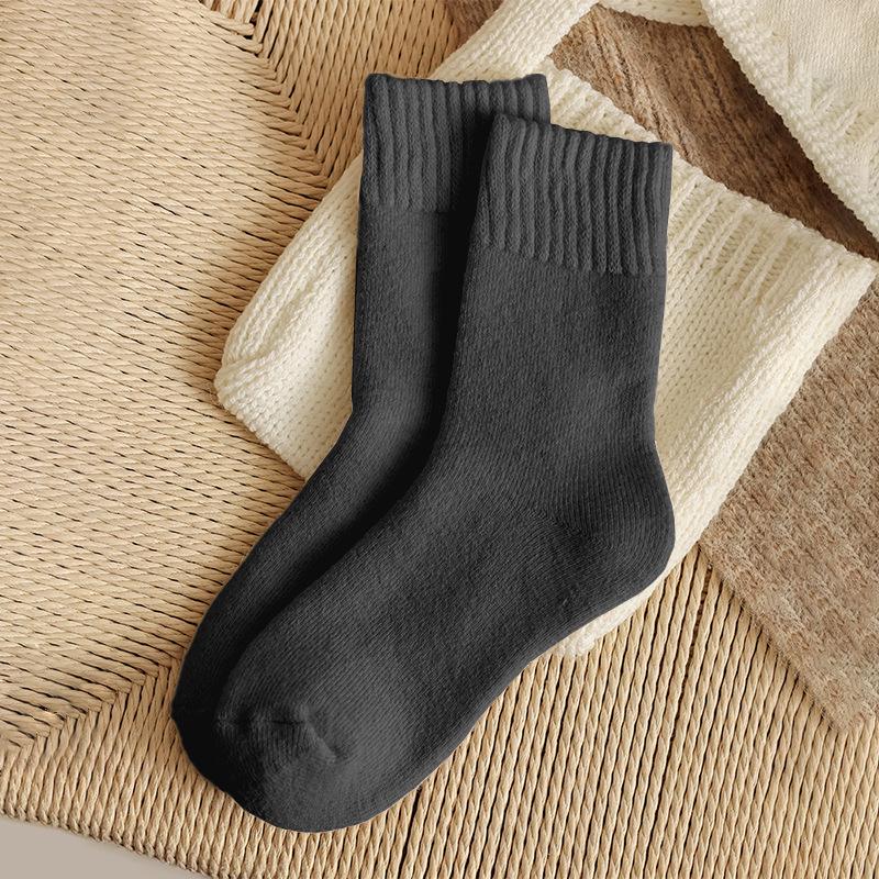 Chaussettes d'hiver chaudes épaissies pour femme - Polyvalentes, Anti-froid, Indispensables Automne/Hiver