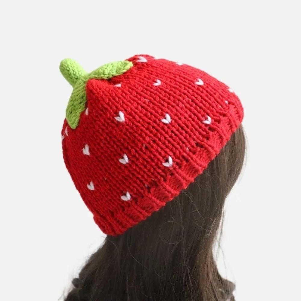 Thick Knitted Fruit Hat Soft Skiing Hat Novelty Strawberry Pullover Cap Winter Head Accessory
