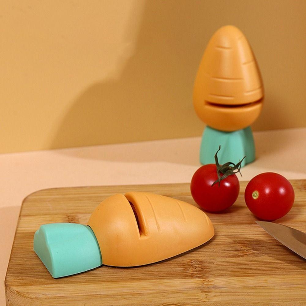 

Anti-Slip Base Carrot Quick Whetstone Plastic Cartoon Sharpener Lovely Carrot Sharpener Kitchen