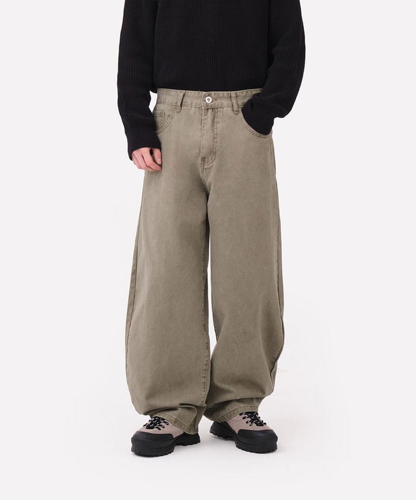 Dideobeulyueseui Balloon Fit Cotton Pants (Khaki)