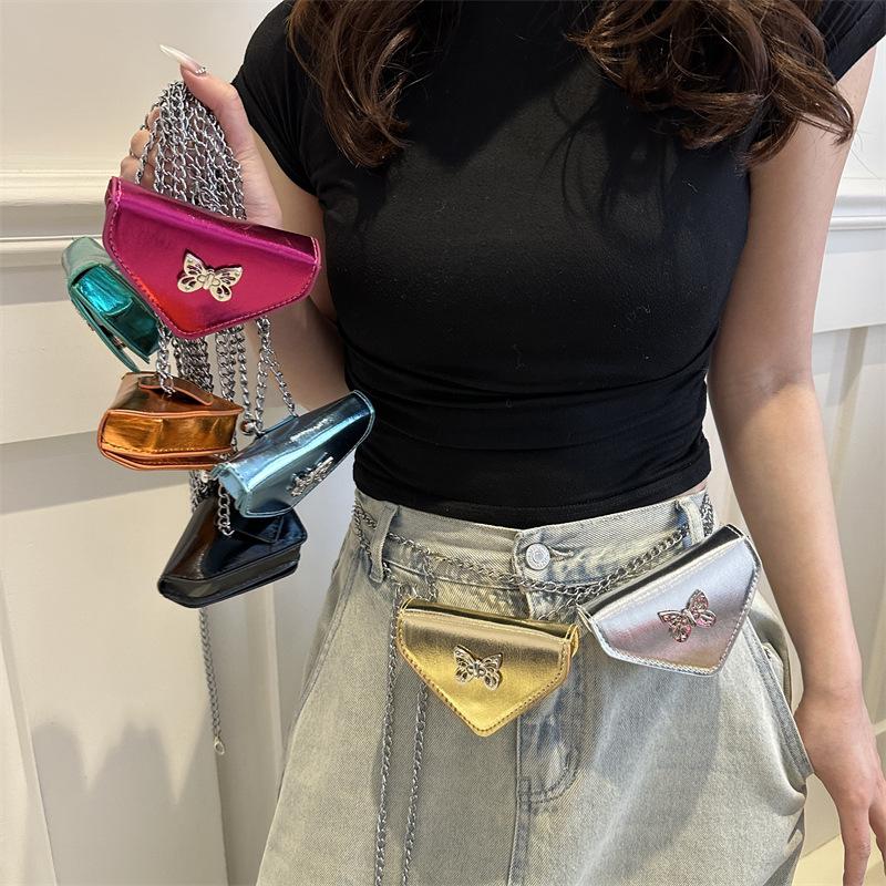D shaped Triangle Bag Women's Decorative One shoulder Diagonal Straddle Bag Small Bag Fashionable Versatile Fashion Chain Mini Exterior Bag