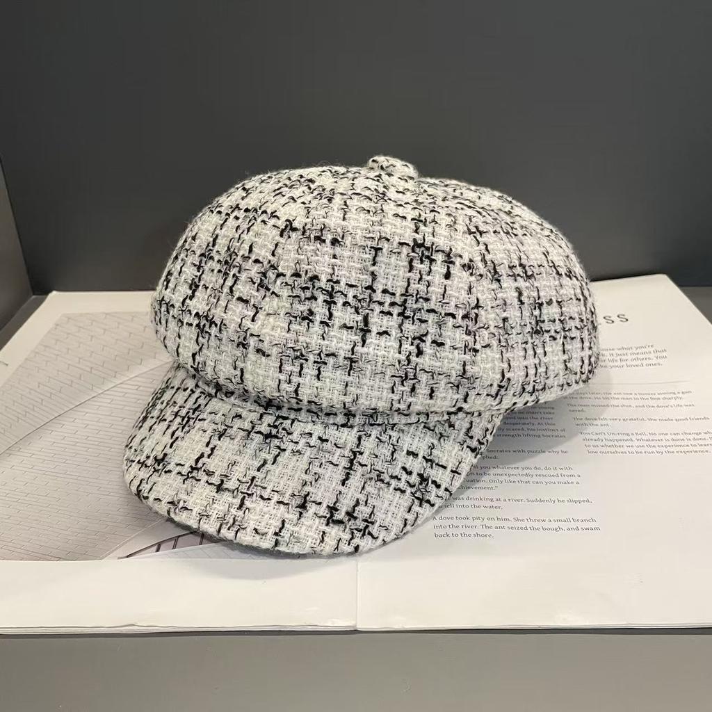 Autumn and Winter New Style Small Fragrant Tweed Octagonal Hat Fashionable Atmosphere  Small Newsboy Hat Duck Tongue Beret Hat  Trendy