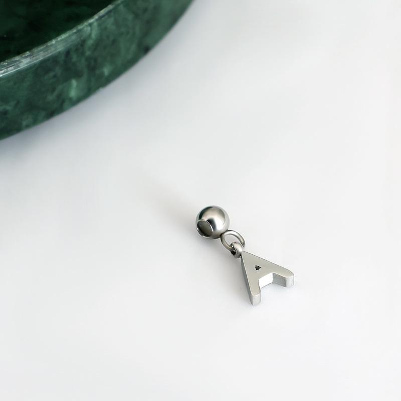 DIY Letter Necklace: 26 English Letter Pendant, Pull-Out Chain, Personalized Single Pendant Accessories