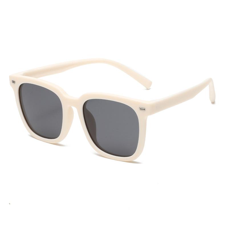 New Kids Silicone Cartoon Sunglasses UV Protection Trendy Fashion Simple Design 23014