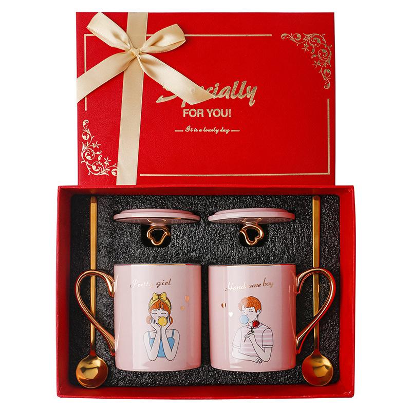 

A Pair Of Ceramic Coffee Mugs Set With Tray And Spoons For Wedding Engagement Or Couples Anniversary Valentines Christmas Gifts 301-400ml рожевий