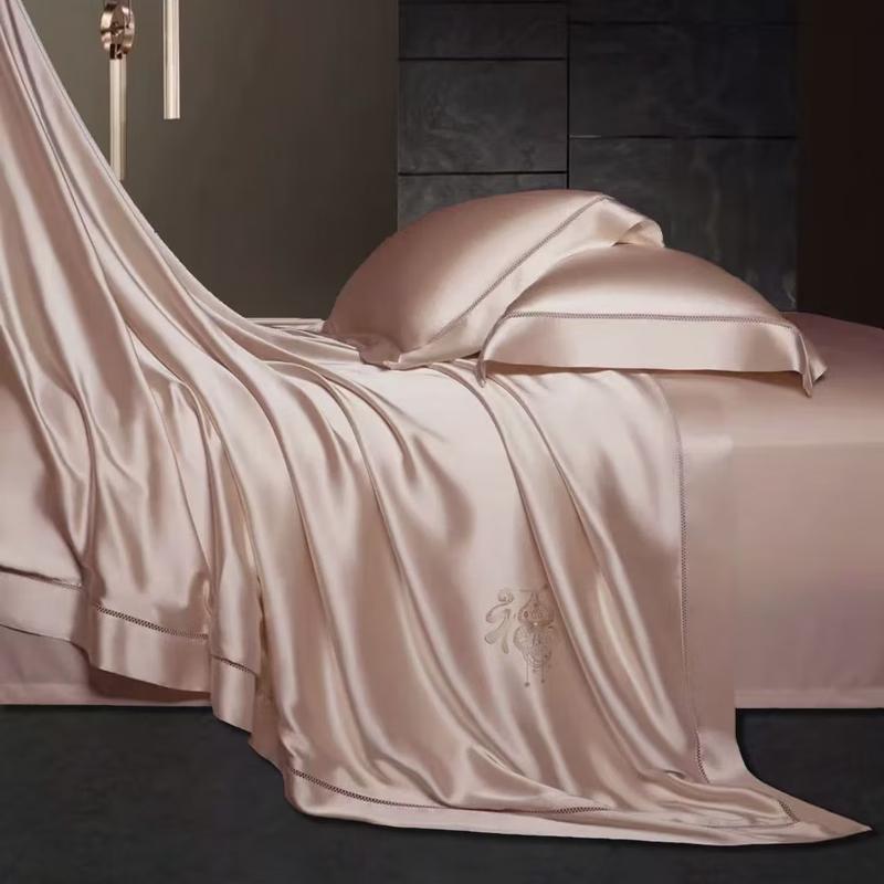 HODO Lingluo Silk Duvet