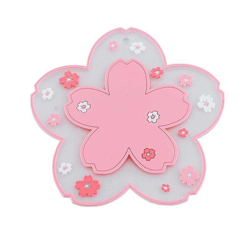 

1 шт. Подставки Kawaii в японском стиле, подставка под кофейную чашку в виде сакуры, подставка под стаканчик сакуры, изолированный коврик для стола, чашка для чая и молока, украшение для дома, посуда для напитков 20*20cm розовый