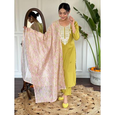 Indian Bollywood Designer Kurta Set Pakistani Party Wear Kurti Pant Dupatta Set VKL-1567 A