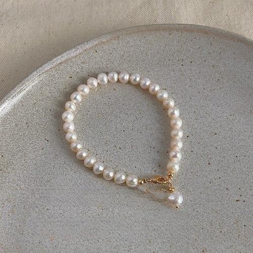French Baroque Freshwater Pearl Bracelet Female Retro Niche Design Sense Bracelet Hand-made Gentle Temperament Jewelry
