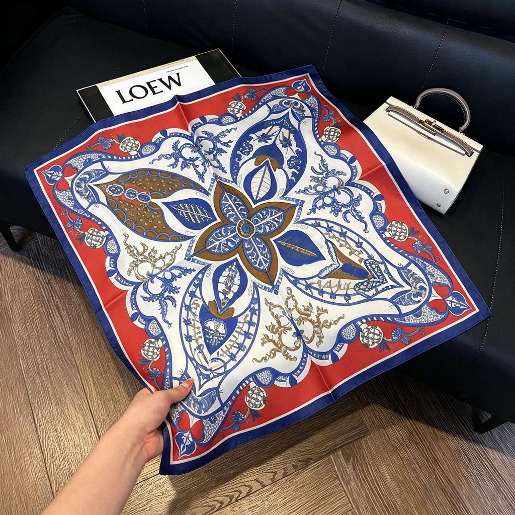 New old money wind chain neck scarf women's commuting versatile soft silk scarf neck protection shawl outer scarf