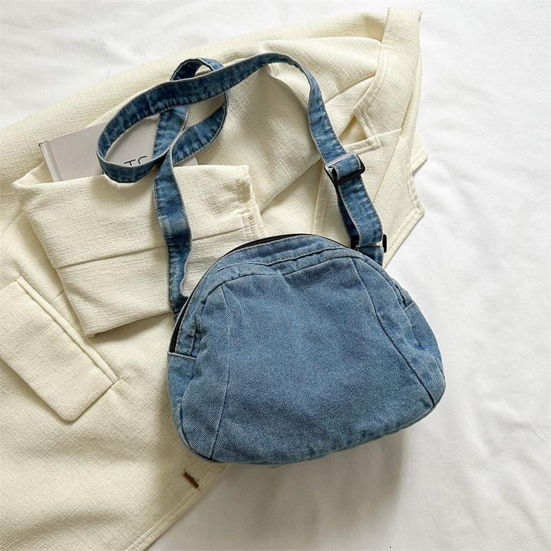 

Fashionable Denim Shoulder Bag For Women Trendy Casual Square Shape Handbag світло-синій колір