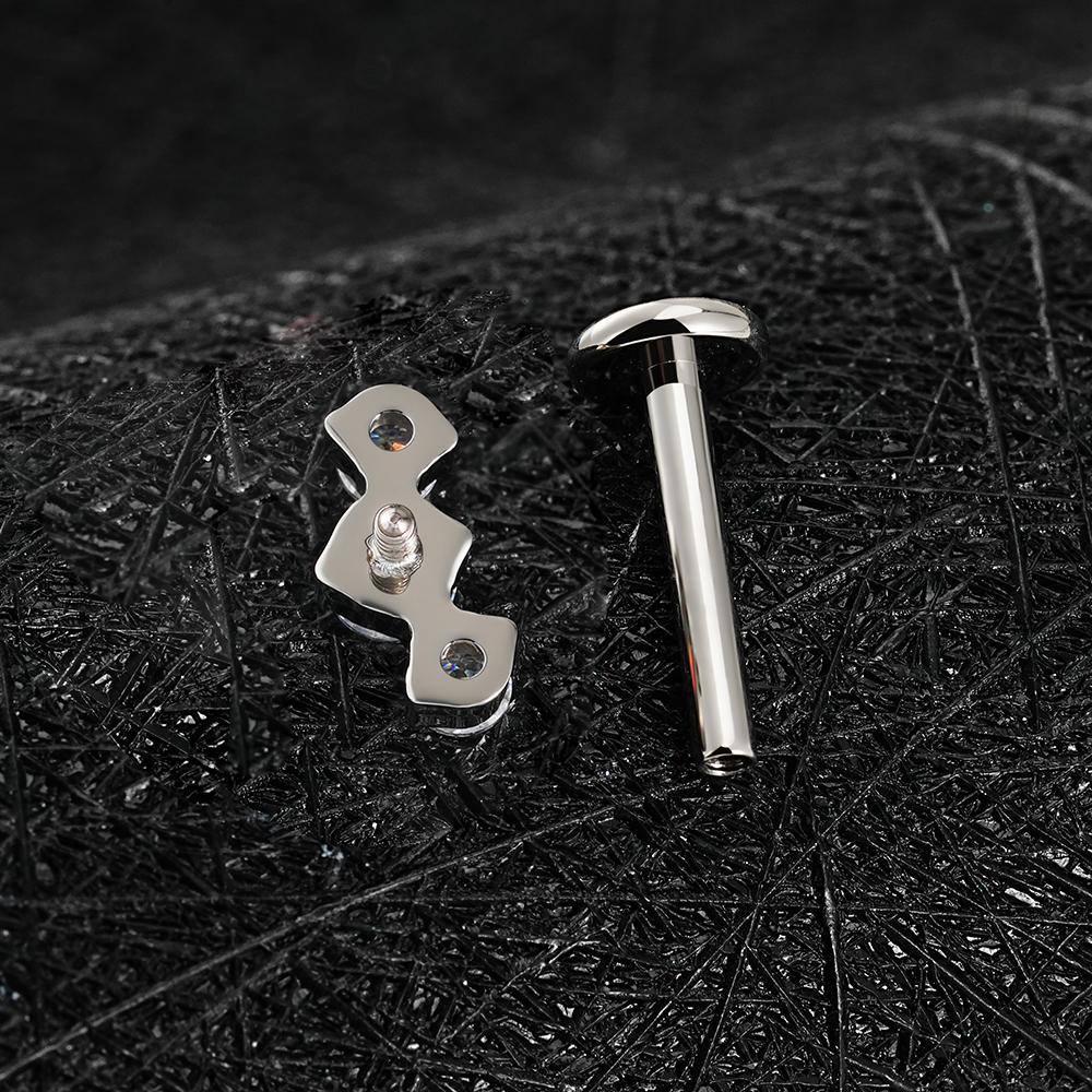 Right Grand ASTM F136 Titanium Triple CZ Cluster Cartilage Earring 16G Mini CZ Labret Tragus Helix Medusa Flat Back Piercing