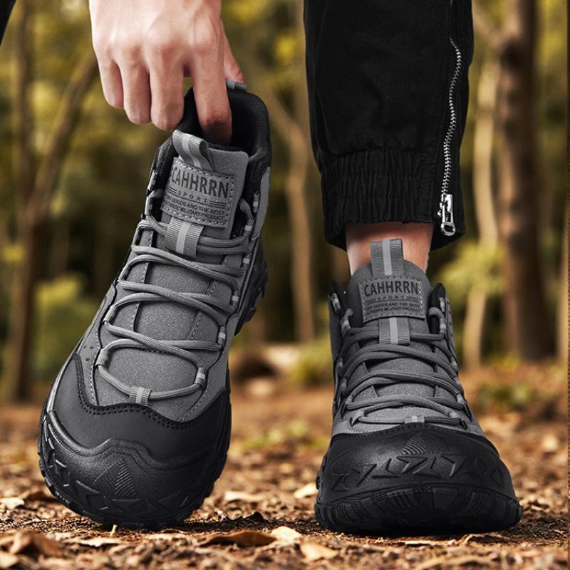 Men's Hiking Shoes 2026 Autumn New Outdoor Non Slip Lightweight Platform Sneakers Comfortable Height Increase Lace Up Work Shoes
