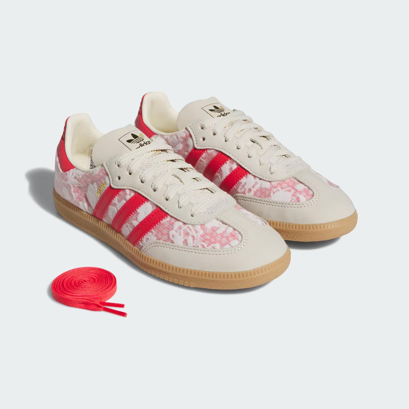 JR8841 Liberty London A adidas Originals Samba Better Scarlet (Women s) 10W