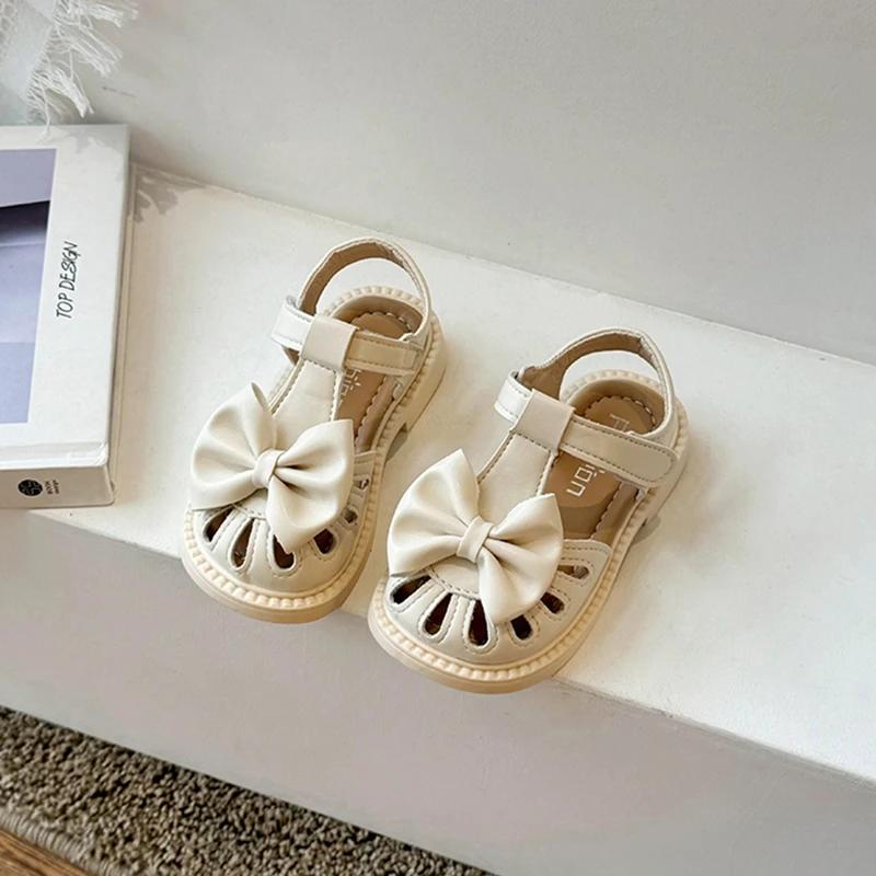 Little Girl's Sandals Hollow-out Bowknot Khaki Beige Cute Kids Sliders Hook-loop Cover Toe T-strap Stylish Children Shoes 23-36