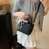 2025 nová mašle perlová kabelka dámská móda ležérní svěží jednoduchá ramenní crossbody niche design taška