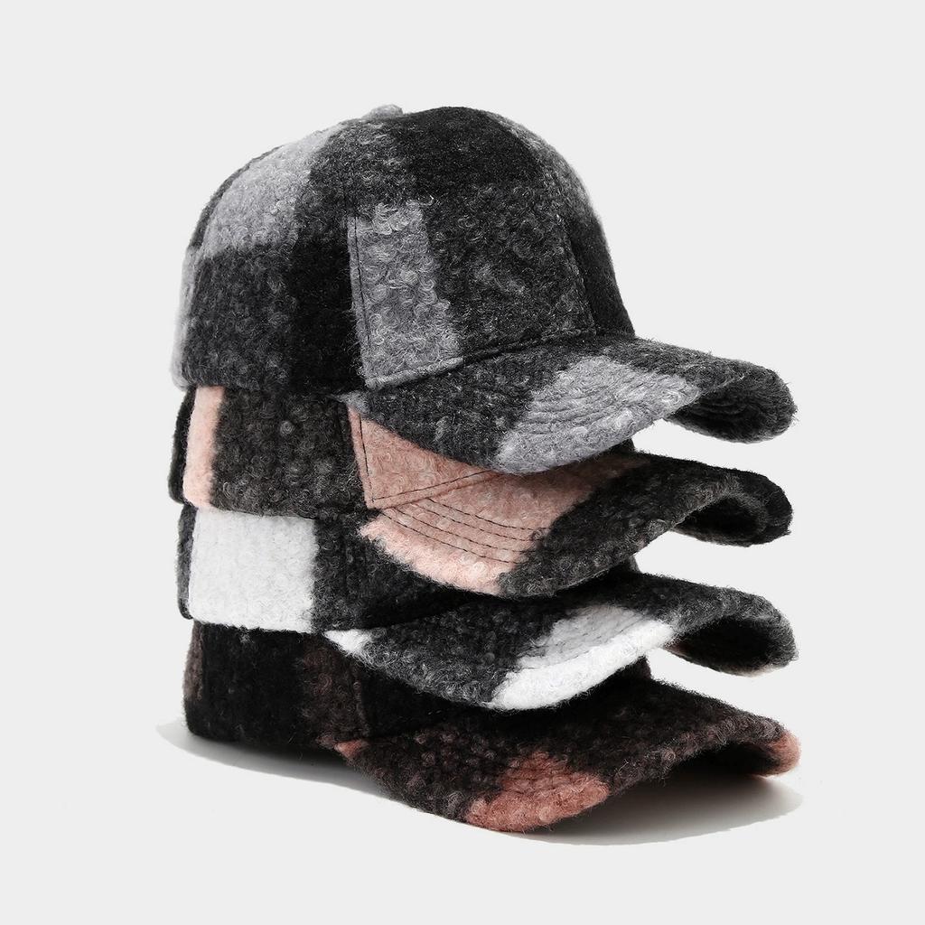 New Autumn And Winter Classic Plaid Patchwork Versatile Baseball Cap Retro British Thickened Unisex Warm Peaked Cap