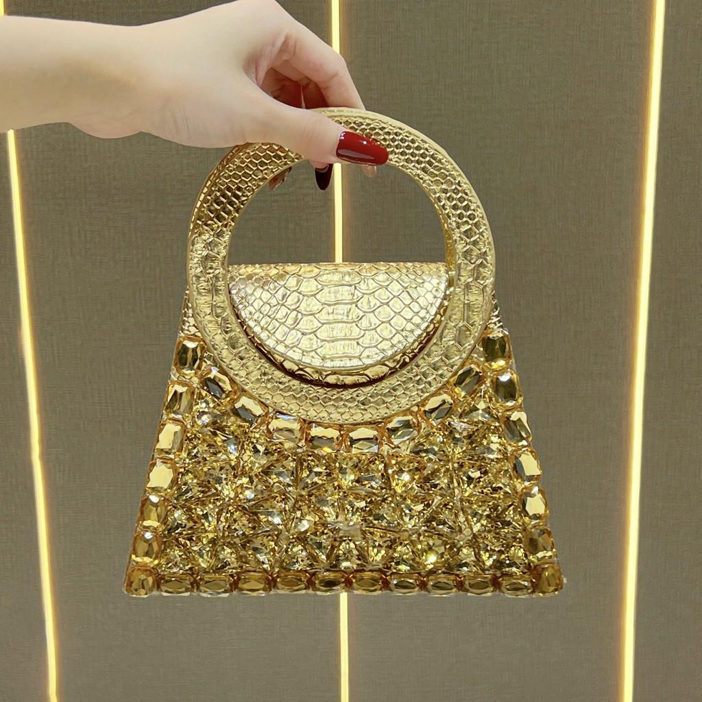 Fashion Ladies Handbag With Sparkling Rhinestones And Chain For Evening And Daily Use