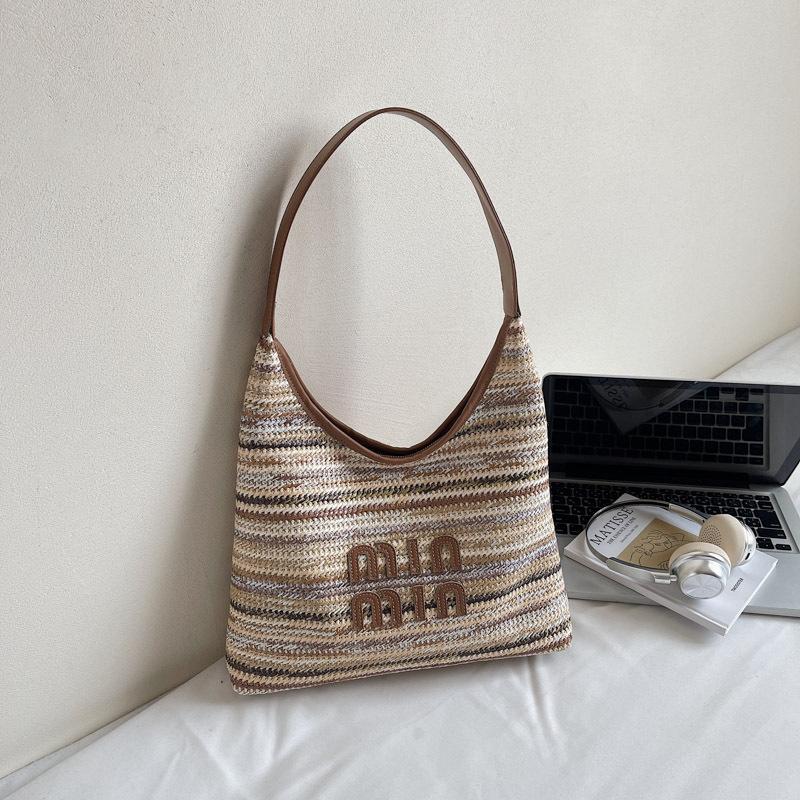 2025 new tote bag hand-woven large-capacity handbag simple and versatile shoulder messenger bag