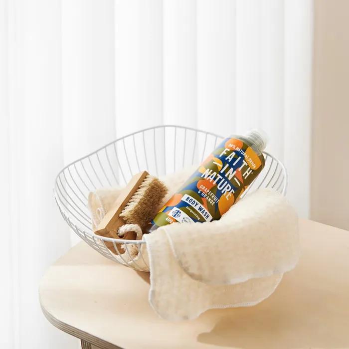 

Grapefruit & Orange Body Wash 400ml