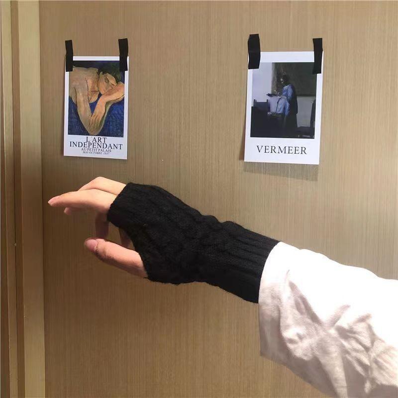 

Новые стильные женские варежки для девочек, вязаные рукавицы на половину пальца, теплые зимние варежки, мягкие теплые варежки для женщин, Guante for Write ONE SIZE чёрный