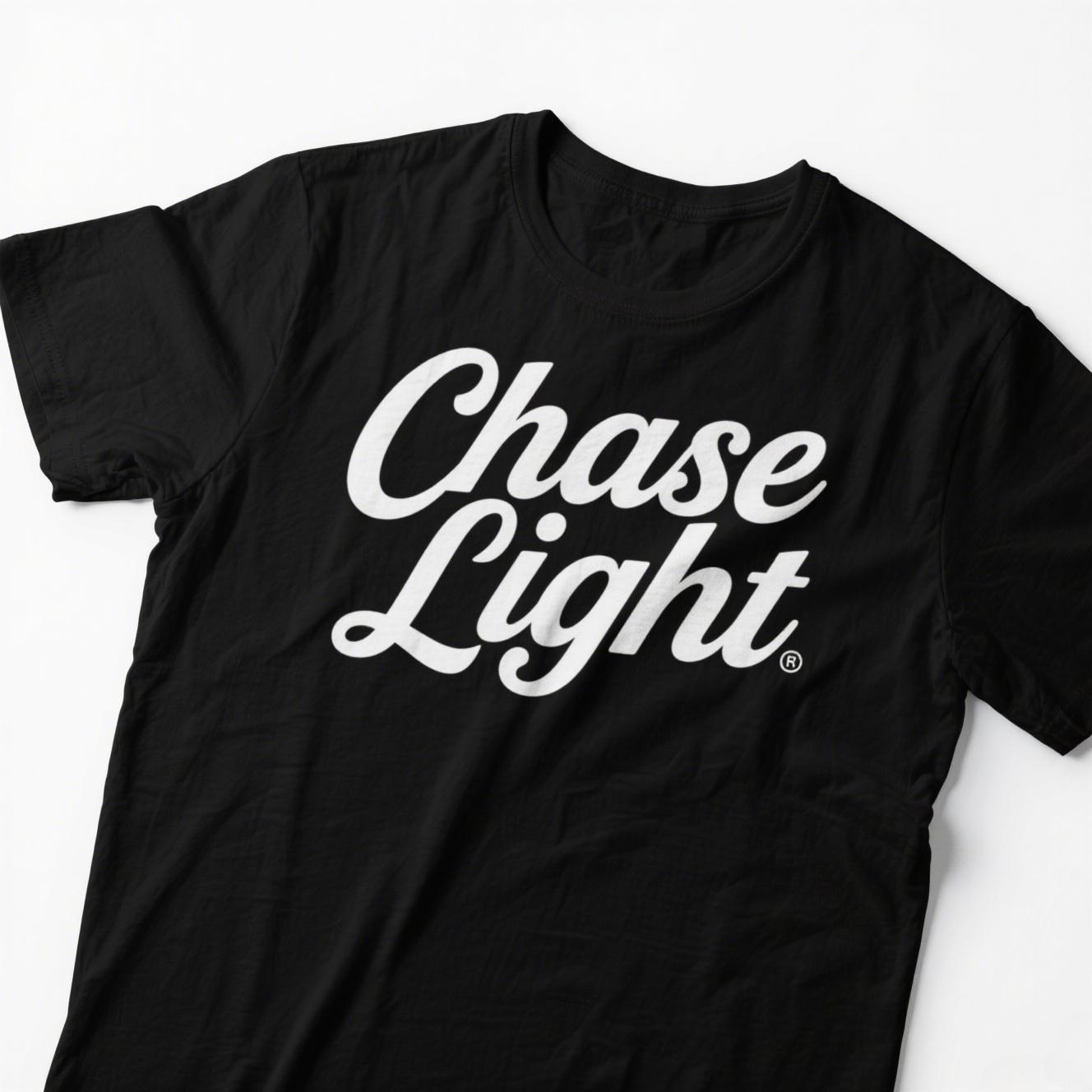 

Мужская футболка из чистого хлопка Chase Light с принтом на спине, повседневная, с коротким рукавом и круглым вырезом, идеально подходит для повседневных нарядов и модных образов, свободная 3XL