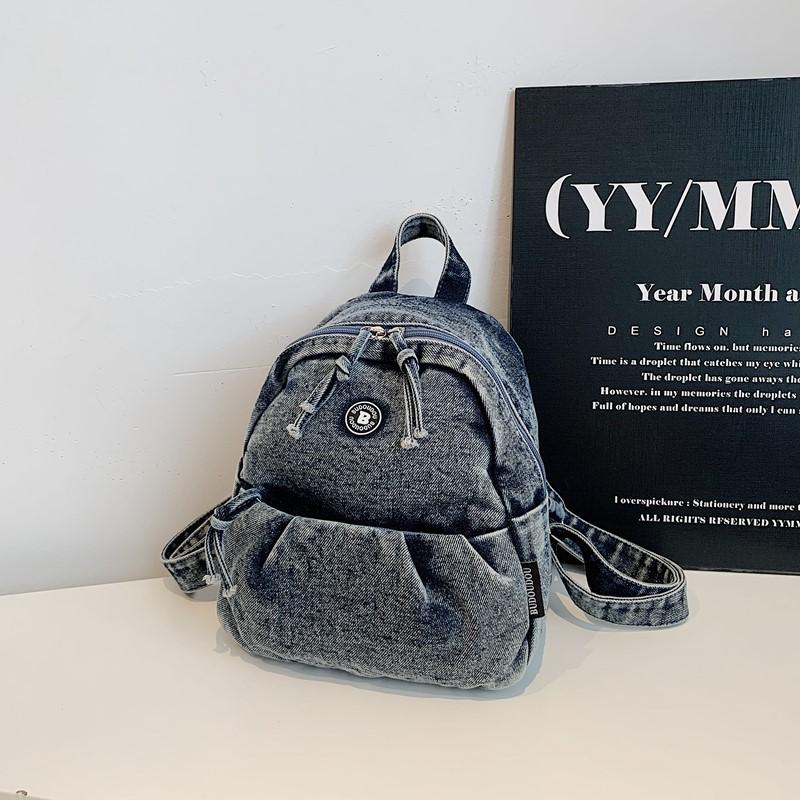 Washed and old retro denim backpack large capacity trendy casual backpack thickened and durable niche student schoolbag