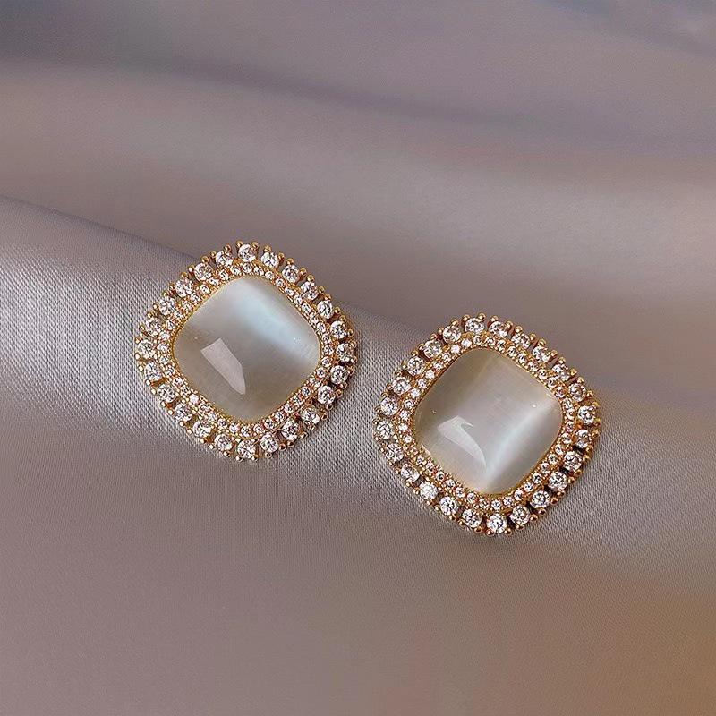 Luxury Korean Geometric Cat's Eye Stone Rhinestone Stud Earrings for Women - High-Class, Stylish, Cool Personality